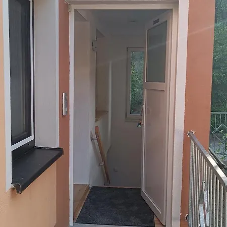 Giehl شقة